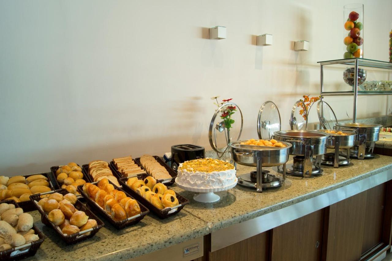 Bourbon Vitoria Hotel Екстер'єр фото
