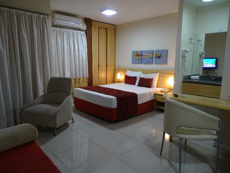 Bourbon Vitoria Hotel Екстер'єр фото