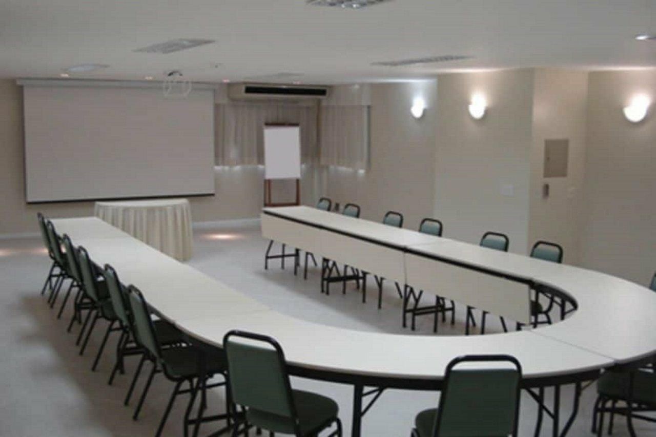 Bourbon Vitoria Hotel Екстер'єр фото