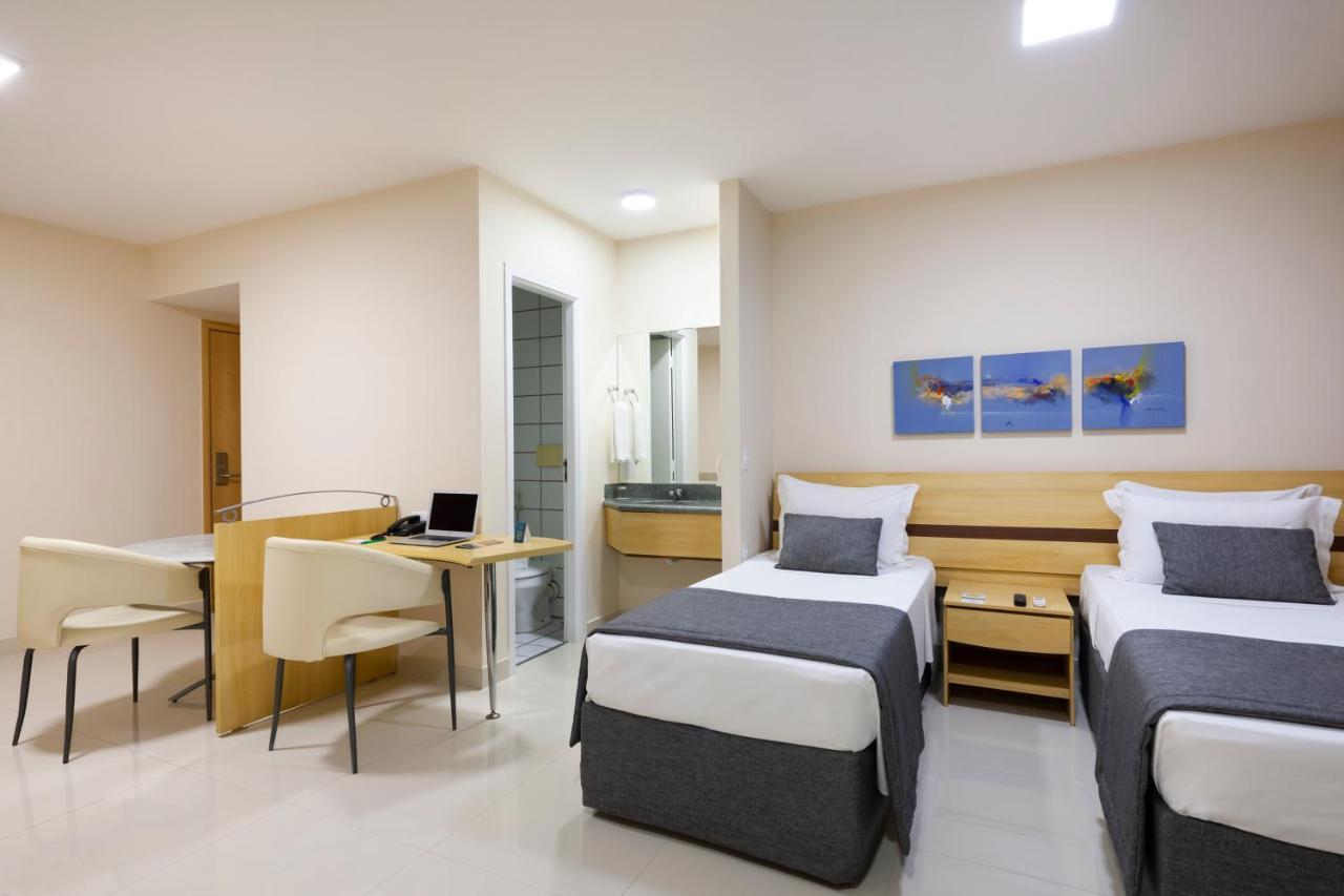 Bourbon Vitoria Hotel Екстер'єр фото